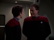 Filename=extant_StarTrek_VOY_7x19-Q2_3463.jpg
Filesize=115KiB
Dimensions=1200x900
Date added=Jan 16, 2020 extant_StarTrek_VOY_7x19-Q2_3463.jpg