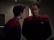 Filename=extant_StarTrek_VOY_7x19-Q2_3482.jpg
Filesize=117KiB
Dimensions=1200x900
Date added=Jan 16, 2020 extant_StarTrek_VOY_7x19-Q2_3482.jpg