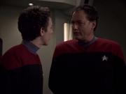 Filename=extant_StarTrek_VOY_7x19-Q2_3485.jpg
Filesize=116KiB
Dimensions=1200x900
Date added=Jan 16, 2020 extant_StarTrek_VOY_7x19-Q2_3485.jpg