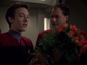 Filename=extant_StarTrek_VOY_7x19-Q2_3490.jpg
Filesize=140KiB
Dimensions=1200x900
Date added=Jan 16, 2020 extant_StarTrek_VOY_7x19-Q2_3490.jpg