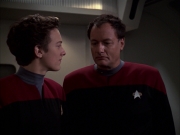 Filename=extant_StarTrek_VOY_7x19-Q2_3530.jpg
Filesize=112KiB
Dimensions=1200x900
Date added=Jan 16, 2020 extant_StarTrek_VOY_7x19-Q2_3530.jpg