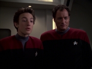 Filename=extant_StarTrek_VOY_7x19-Q2_3539.jpg
Filesize=105KiB
Dimensions=1200x900
Date added=Jan 16, 2020 extant_StarTrek_VOY_7x19-Q2_3539.jpg