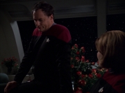 Filename=extant_StarTrek_VOY_7x19-Q2_3569.jpg
Filesize=130KiB
Dimensions=1200x900
Date added=Jan 16, 2020 extant_StarTrek_VOY_7x19-Q2_3569.jpg