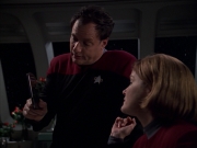 Filename=extant_StarTrek_VOY_7x19-Q2_3590.jpg
Filesize=129KiB
Dimensions=1200x900
Date added=Jan 16, 2020 extant_StarTrek_VOY_7x19-Q2_3590.jpg