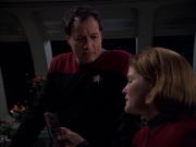 Filename=extant_StarTrek_VOY_7x19-Q2_3601.jpg
Filesize=125KiB
Dimensions=1200x900
Date added=Jan 16, 2020 extant_StarTrek_VOY_7x19-Q2_3601.jpg