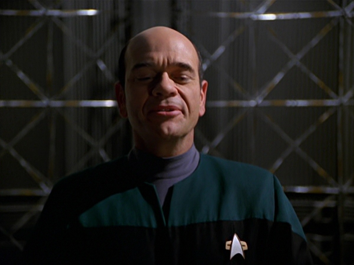 extant_StarTrek_VOY_7x20-AuthorAuthor_0055.jpg