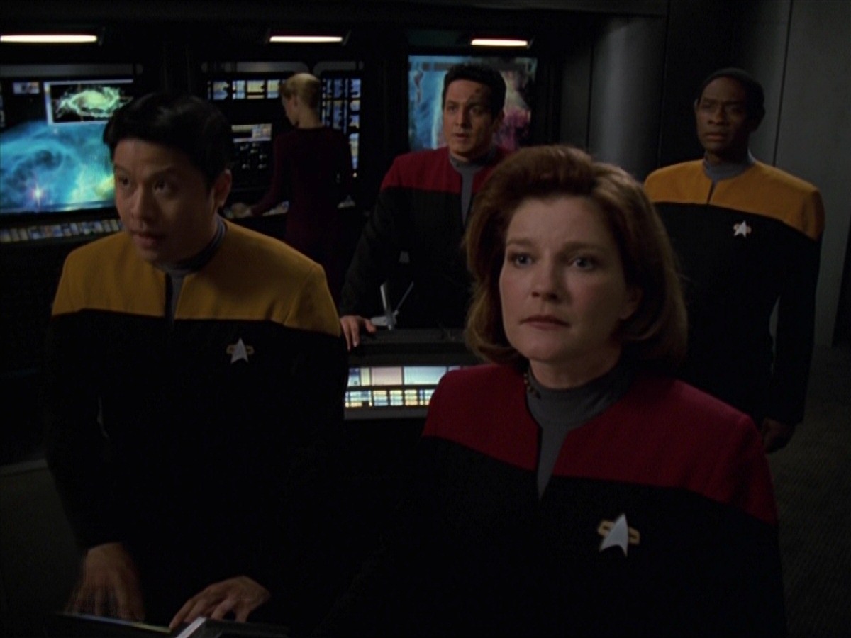 extant_StarTrek_VOY_7x20-AuthorAuthor_0242.jpg