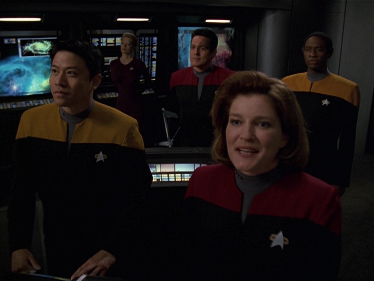 extant_StarTrek_VOY_7x20-AuthorAuthor_0263.jpg