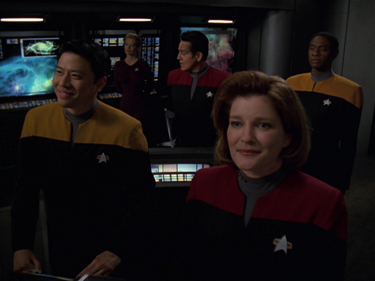 extant_StarTrek_VOY_7x20-AuthorAuthor_0289.jpg