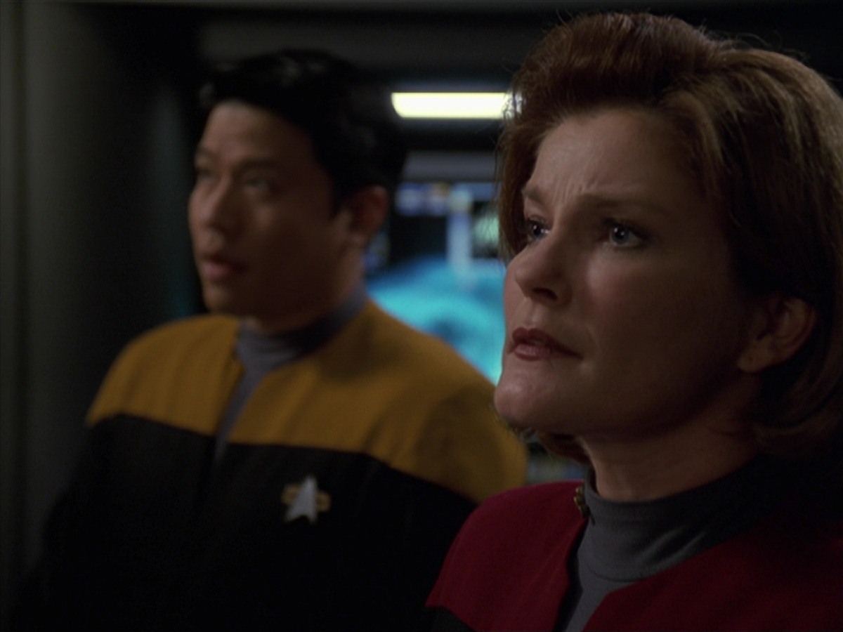 extant_StarTrek_VOY_7x20-AuthorAuthor_0327.jpg