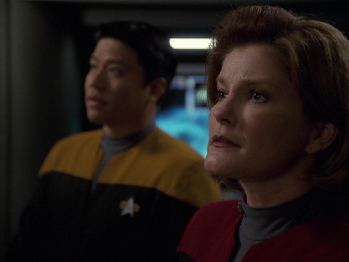 extant_StarTrek_VOY_7x20-AuthorAuthor_0328.jpg