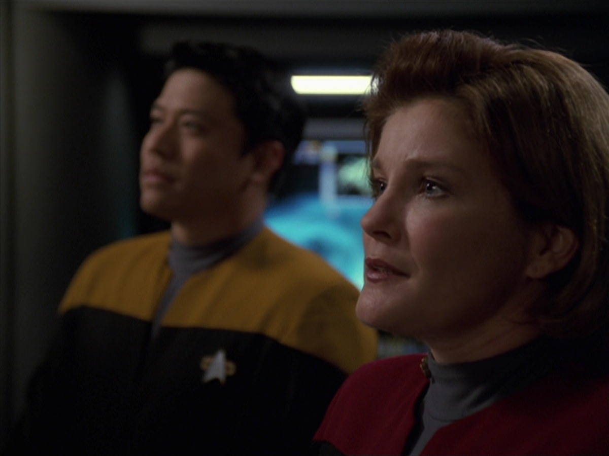 extant_StarTrek_VOY_7x20-AuthorAuthor_0344.jpg