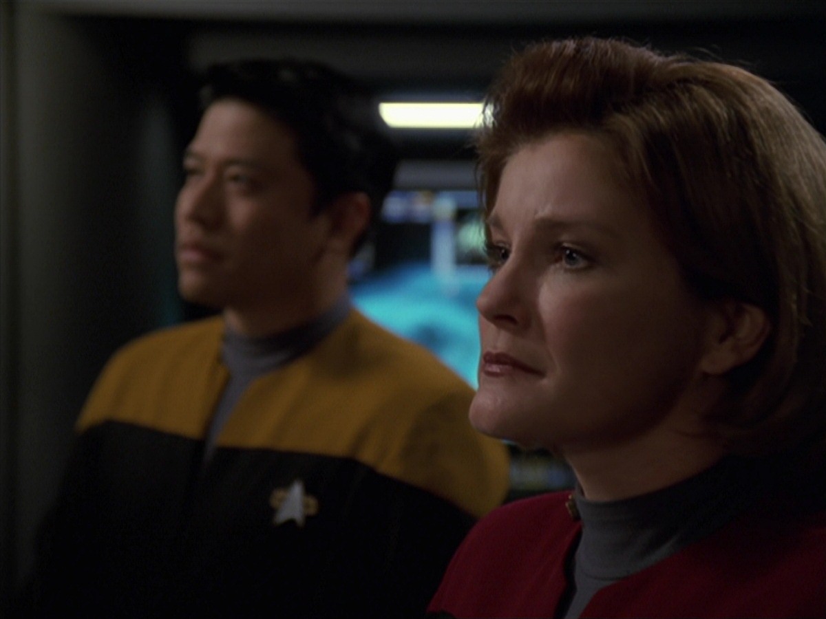 extant_StarTrek_VOY_7x20-AuthorAuthor_0346.jpg