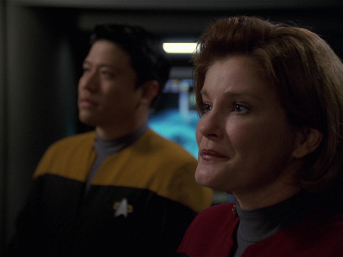 extant_StarTrek_VOY_7x20-AuthorAuthor_0348.jpg