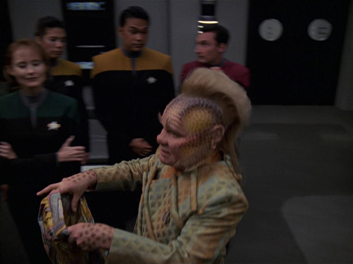 extant_StarTrek_VOY_7x20-AuthorAuthor_0356.jpg
