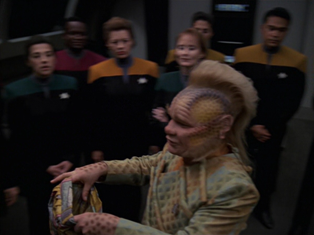 extant_StarTrek_VOY_7x20-AuthorAuthor_0357.jpg
