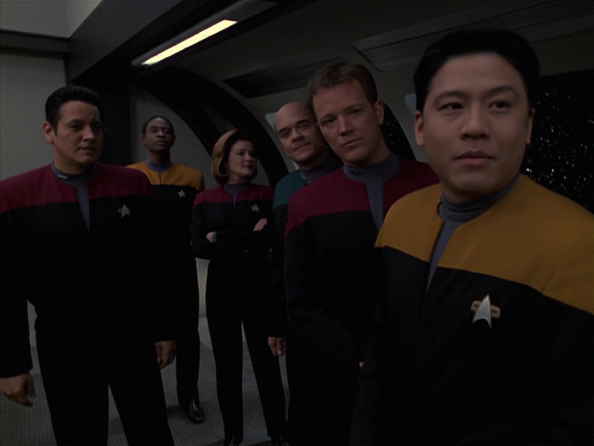 extant_StarTrek_VOY_7x20-AuthorAuthor_0378.jpg