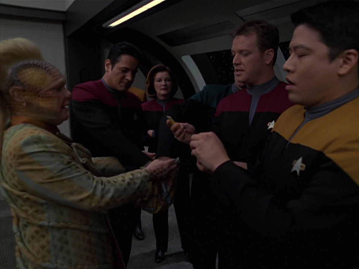 extant_StarTrek_VOY_7x20-AuthorAuthor_0403.jpg