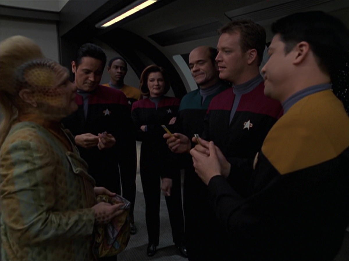 extant_StarTrek_VOY_7x20-AuthorAuthor_0407.jpg