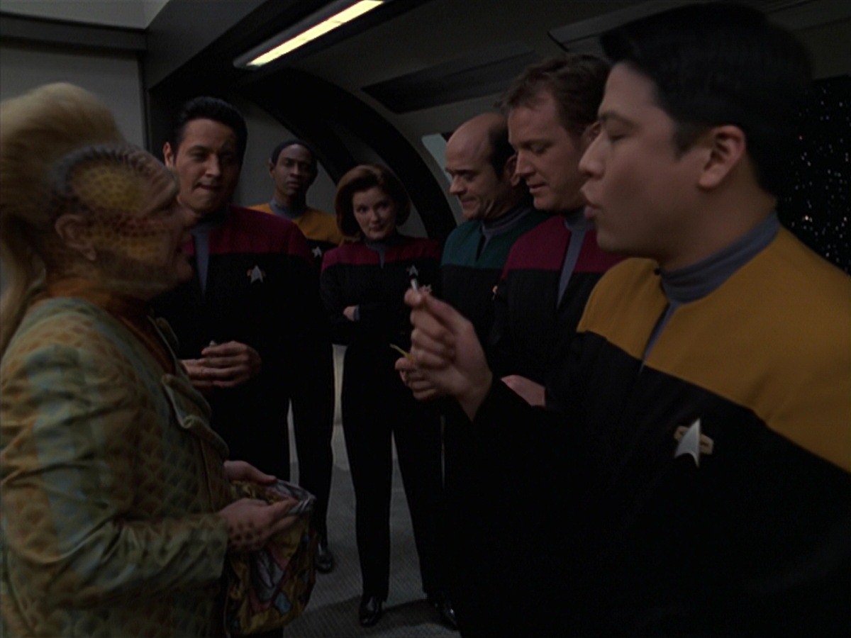 extant_StarTrek_VOY_7x20-AuthorAuthor_0409.jpg
