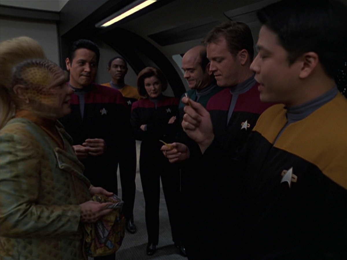 extant_StarTrek_VOY_7x20-AuthorAuthor_0410.jpg