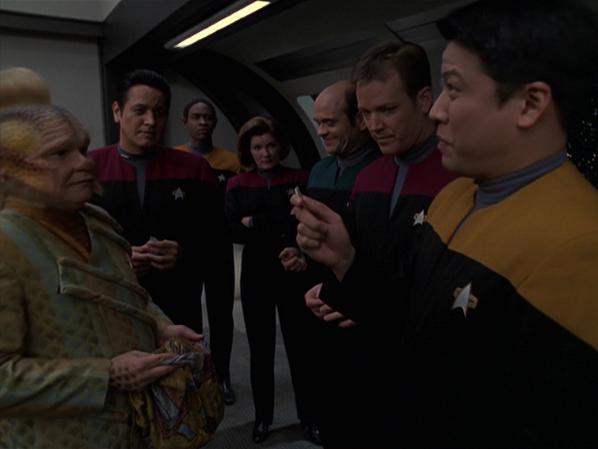 extant_StarTrek_VOY_7x20-AuthorAuthor_0413.jpg