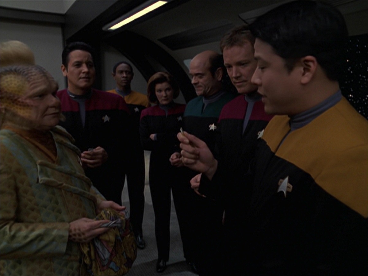 extant_StarTrek_VOY_7x20-AuthorAuthor_0415.jpg