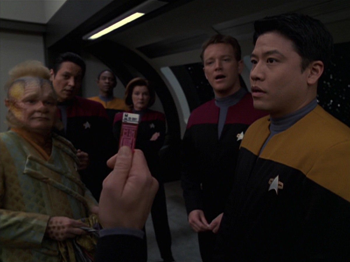 extant_StarTrek_VOY_7x20-AuthorAuthor_0421.jpg