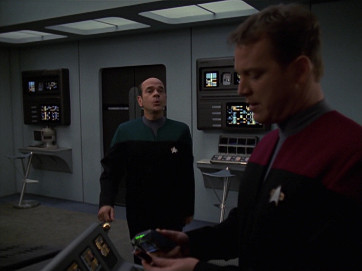 extant_StarTrek_VOY_7x20-AuthorAuthor_0523.jpg