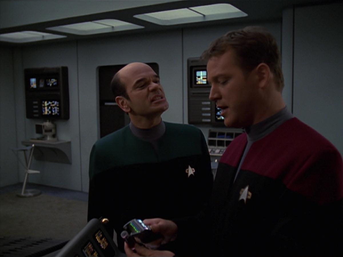 extant_StarTrek_VOY_7x20-AuthorAuthor_0526.jpg