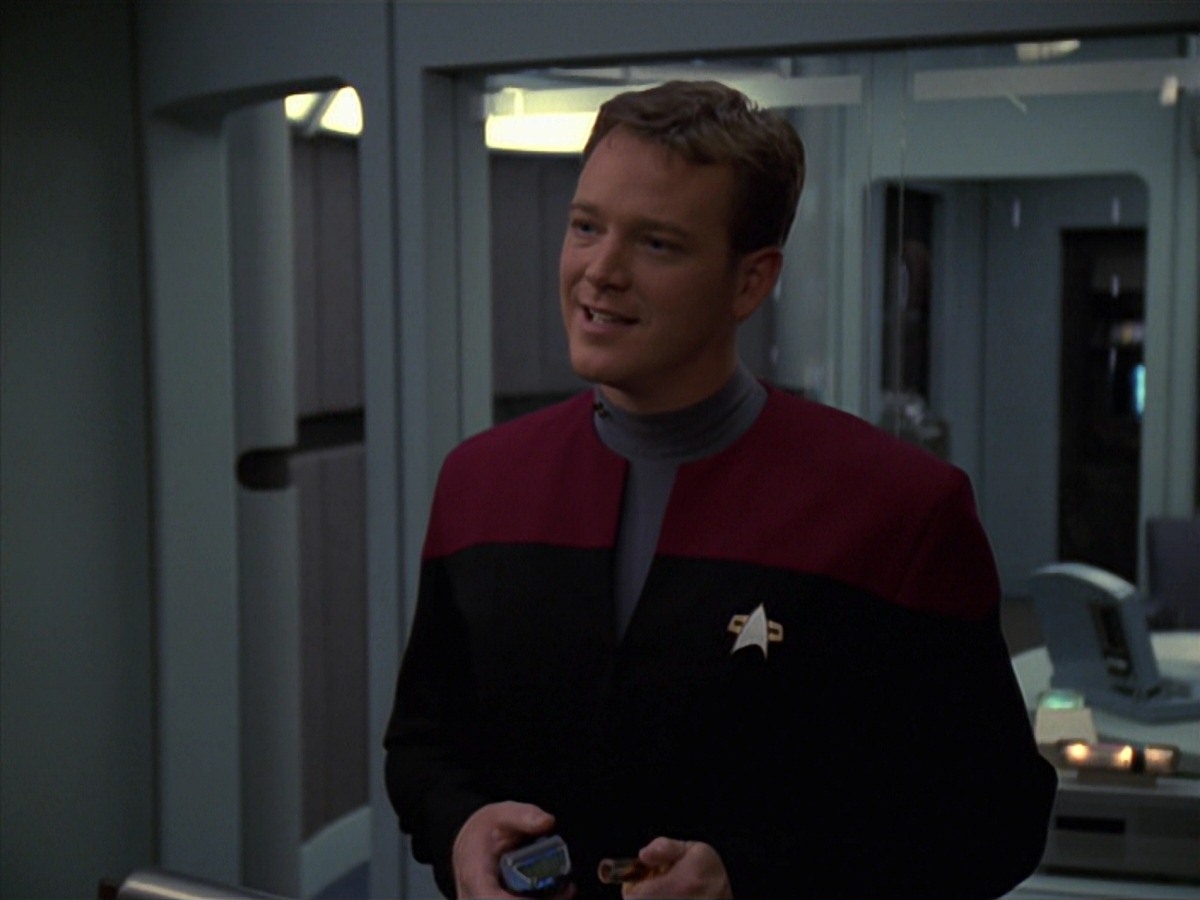 extant_StarTrek_VOY_7x20-AuthorAuthor_0549.jpg