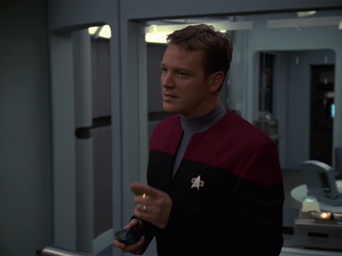 extant_StarTrek_VOY_7x20-AuthorAuthor_0550.jpg
