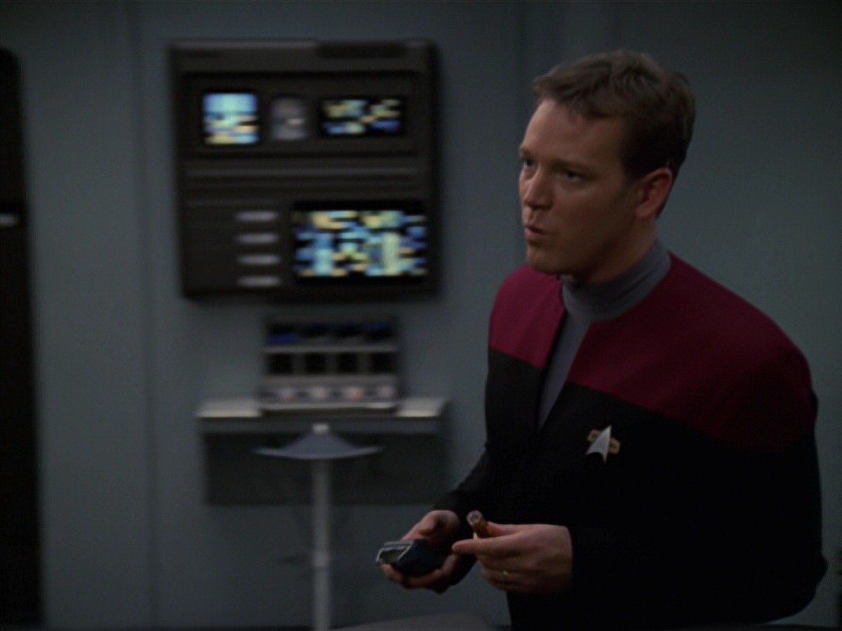 extant_StarTrek_VOY_7x20-AuthorAuthor_0552.jpg