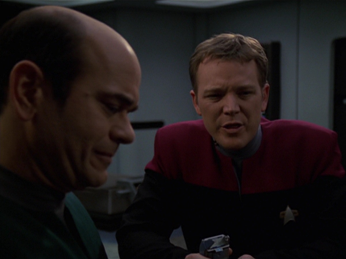 extant_StarTrek_VOY_7x20-AuthorAuthor_0563.jpg