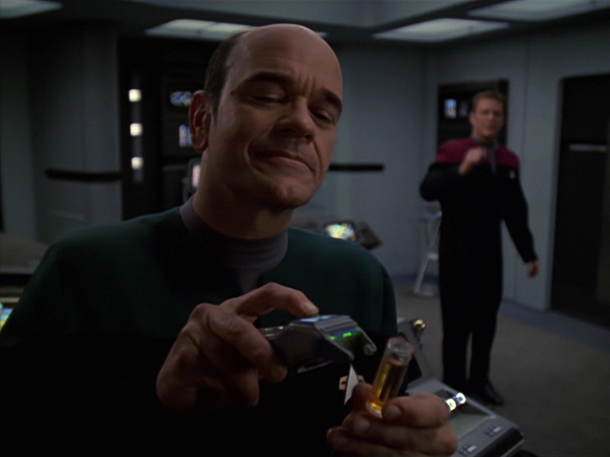 extant_StarTrek_VOY_7x20-AuthorAuthor_0615.jpg