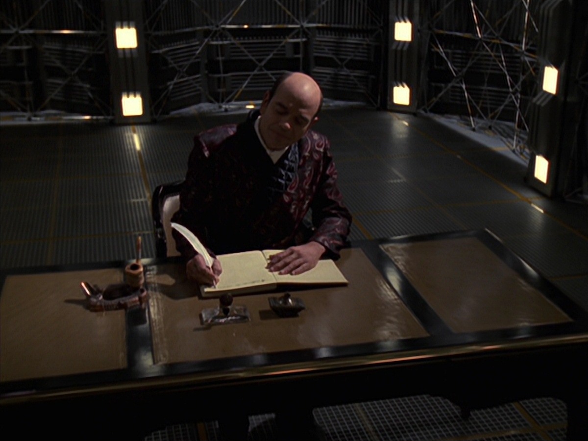 extant_StarTrek_VOY_7x20-AuthorAuthor_0644.jpg