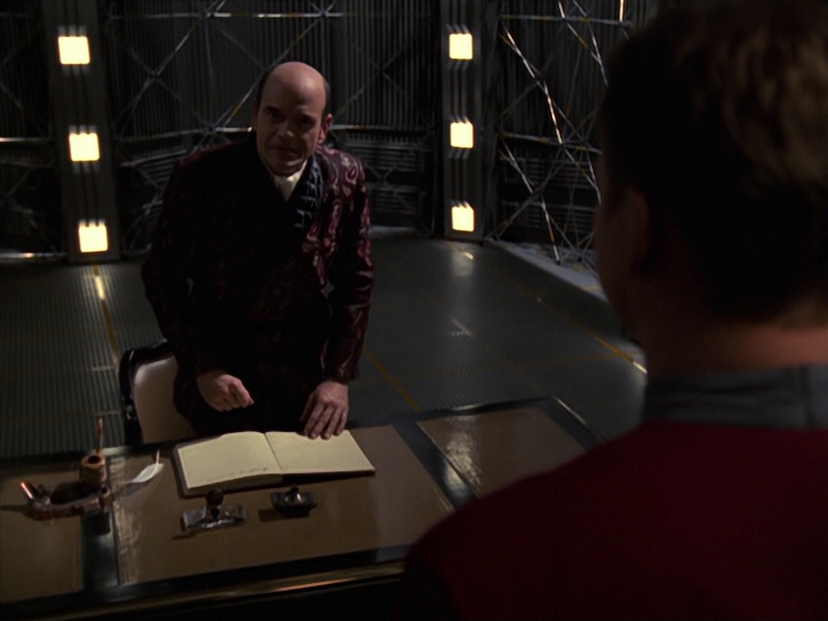 extant_StarTrek_VOY_7x20-AuthorAuthor_0653.jpg