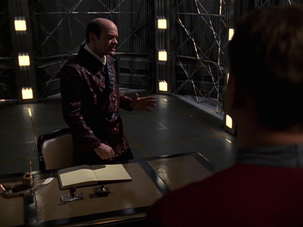 extant_StarTrek_VOY_7x20-AuthorAuthor_0654.jpg