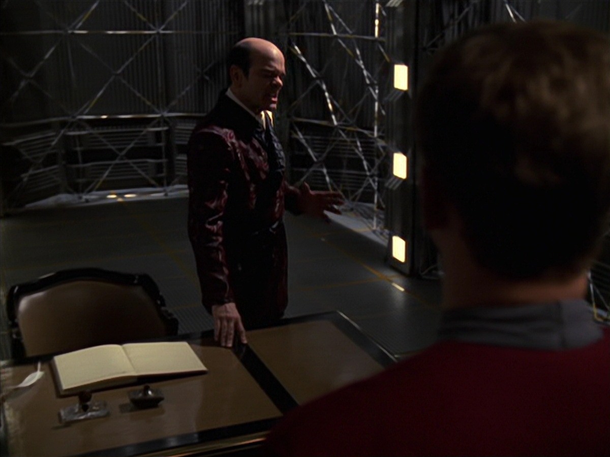 extant_StarTrek_VOY_7x20-AuthorAuthor_0655.jpg