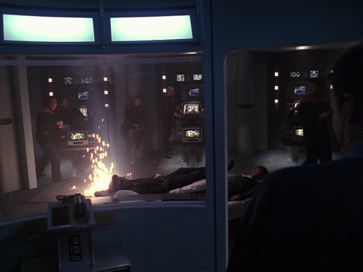 extant_StarTrek_VOY_7x20-AuthorAuthor_0729.jpg