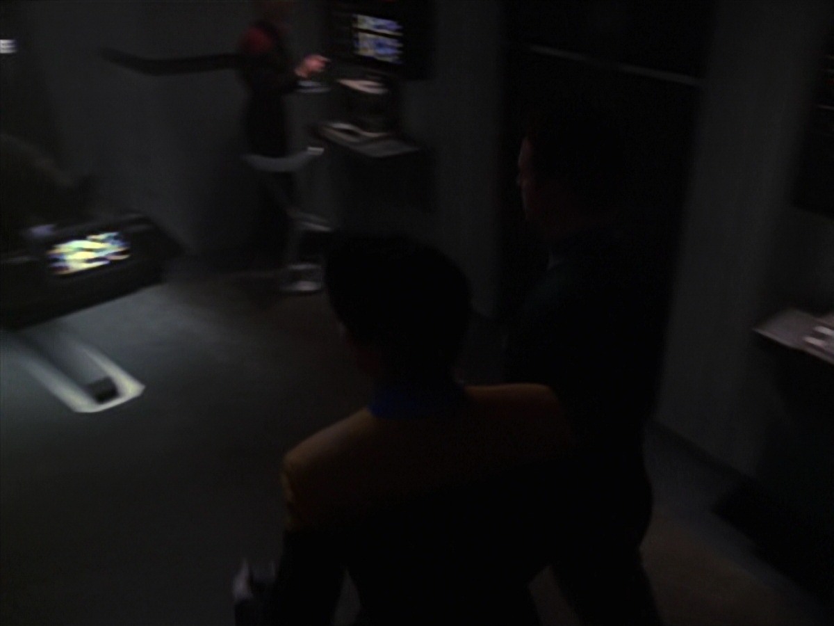 extant_StarTrek_VOY_7x20-AuthorAuthor_0740.jpg