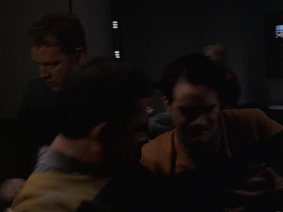extant_StarTrek_VOY_7x20-AuthorAuthor_0758.jpg