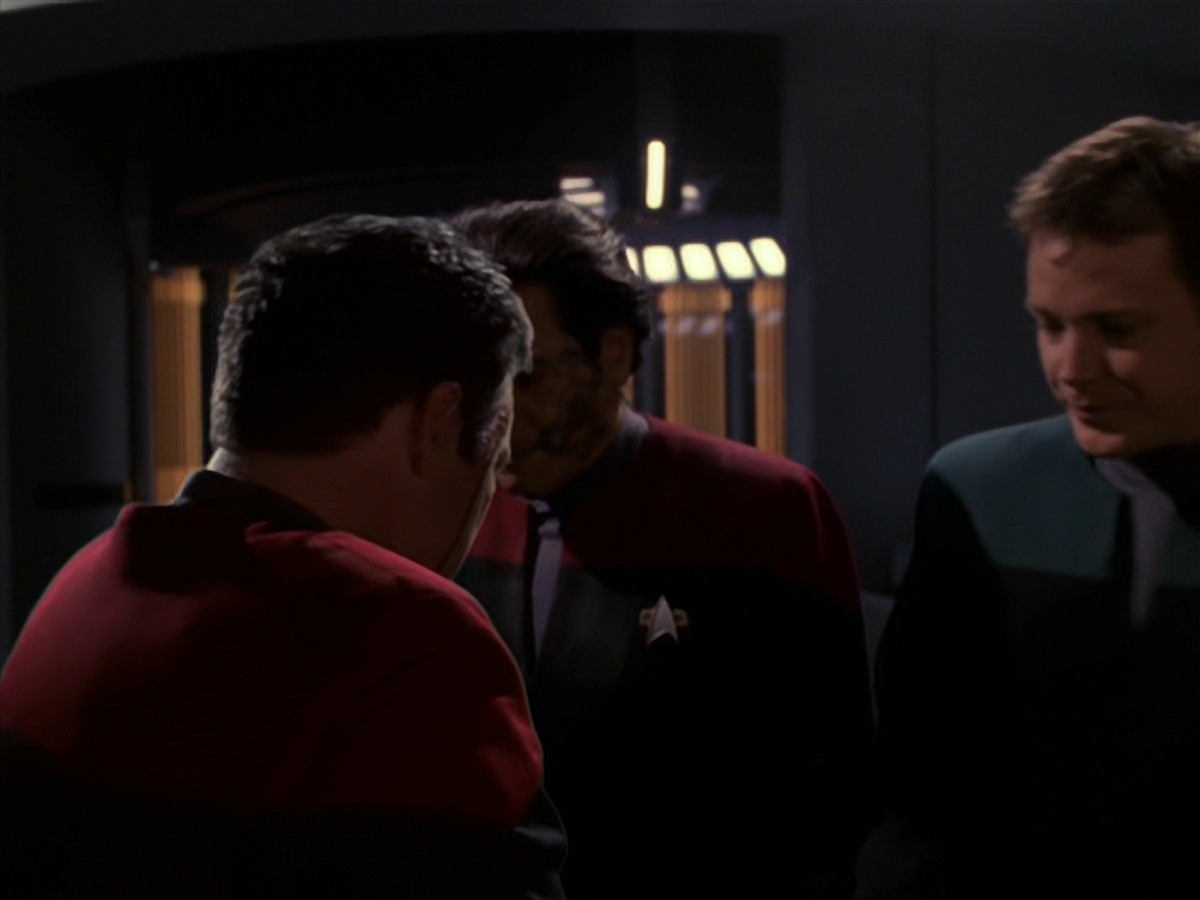extant_StarTrek_VOY_7x20-AuthorAuthor_0773.jpg