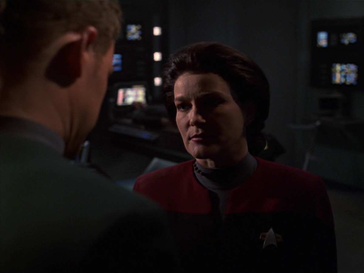 extant_StarTrek_VOY_7x20-AuthorAuthor_0841.jpg