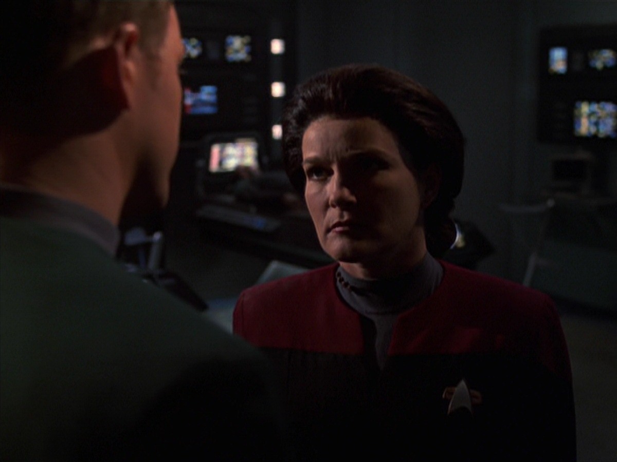 extant_StarTrek_VOY_7x20-AuthorAuthor_0844.jpg