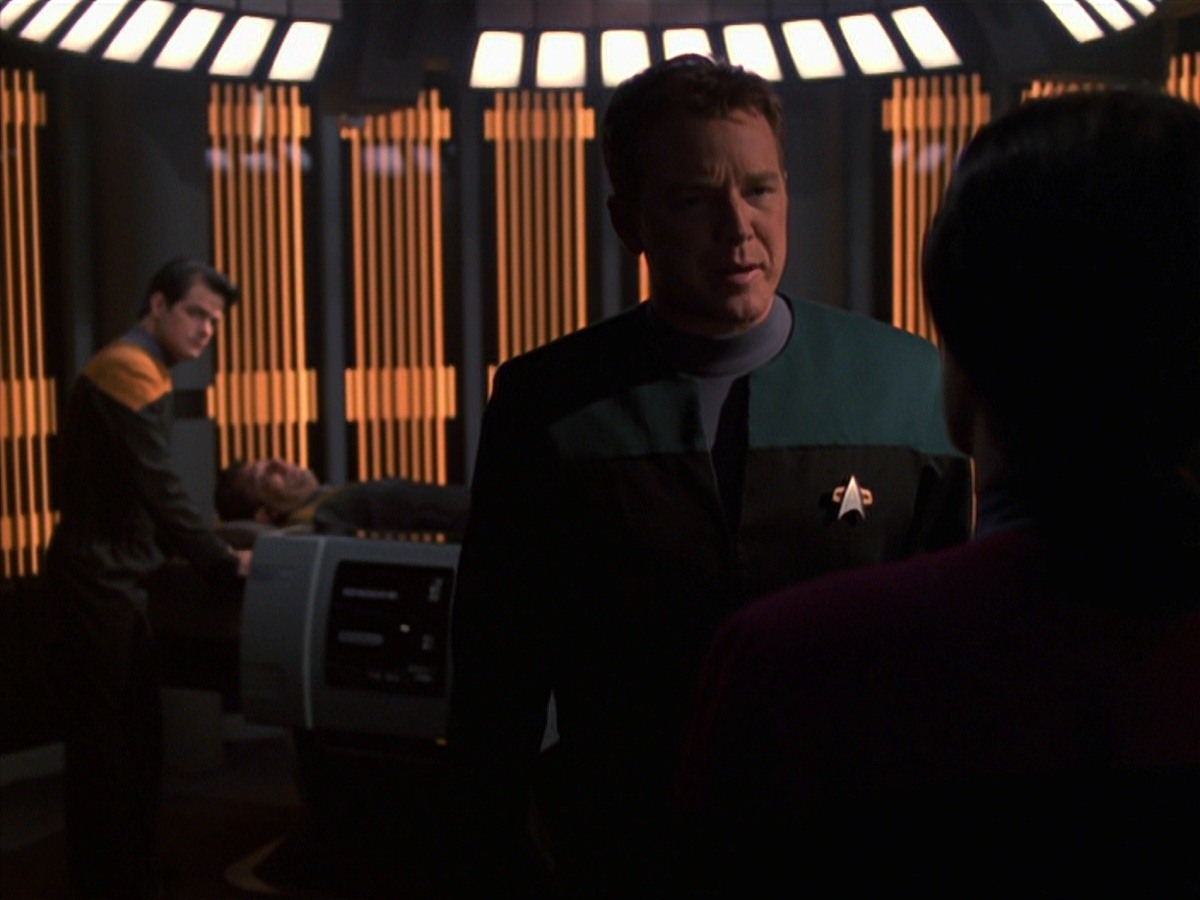 extant_StarTrek_VOY_7x20-AuthorAuthor_0848.jpg