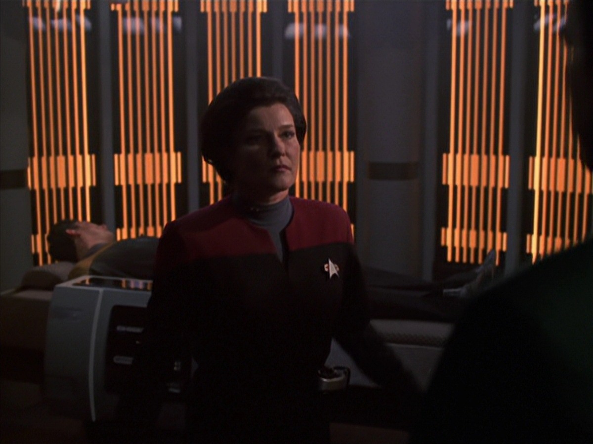 extant_StarTrek_VOY_7x20-AuthorAuthor_0870.jpg