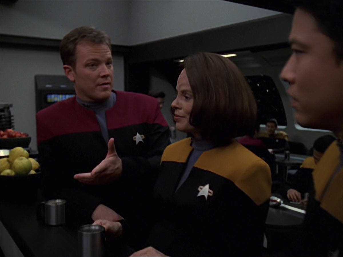 extant_StarTrek_VOY_7x20-AuthorAuthor_0892.jpg