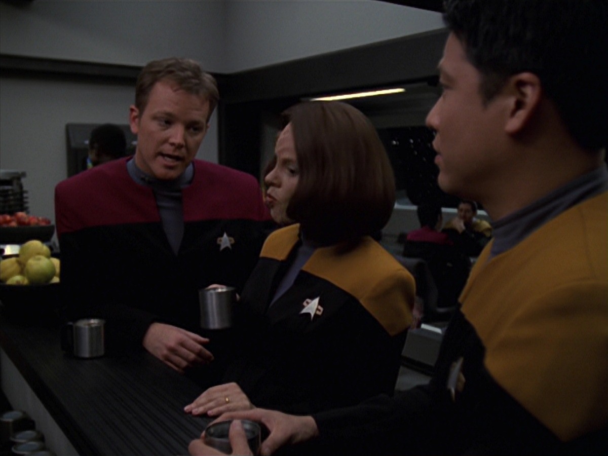 extant_StarTrek_VOY_7x20-AuthorAuthor_0907.jpg