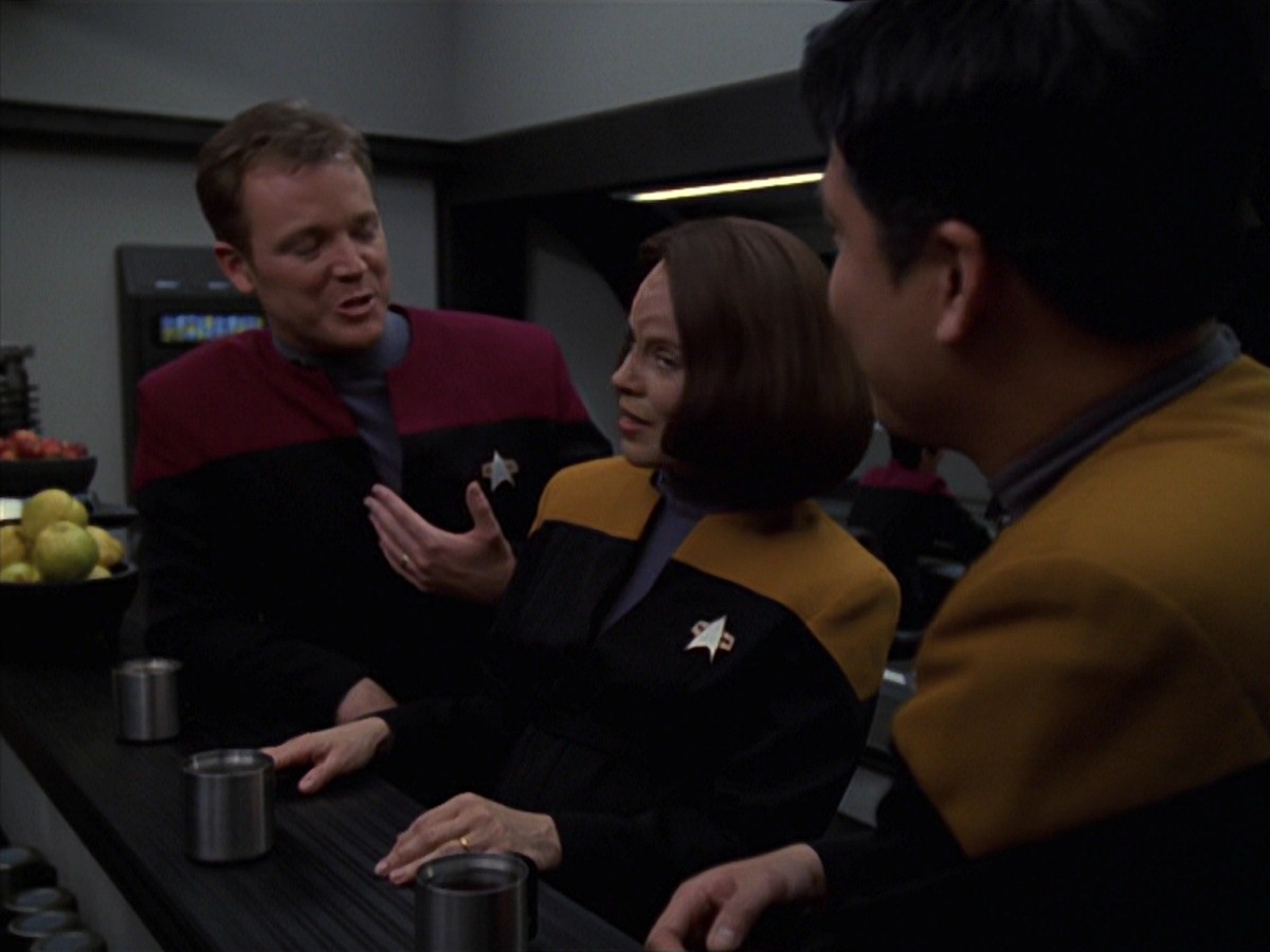 extant_StarTrek_VOY_7x20-AuthorAuthor_0959.jpg